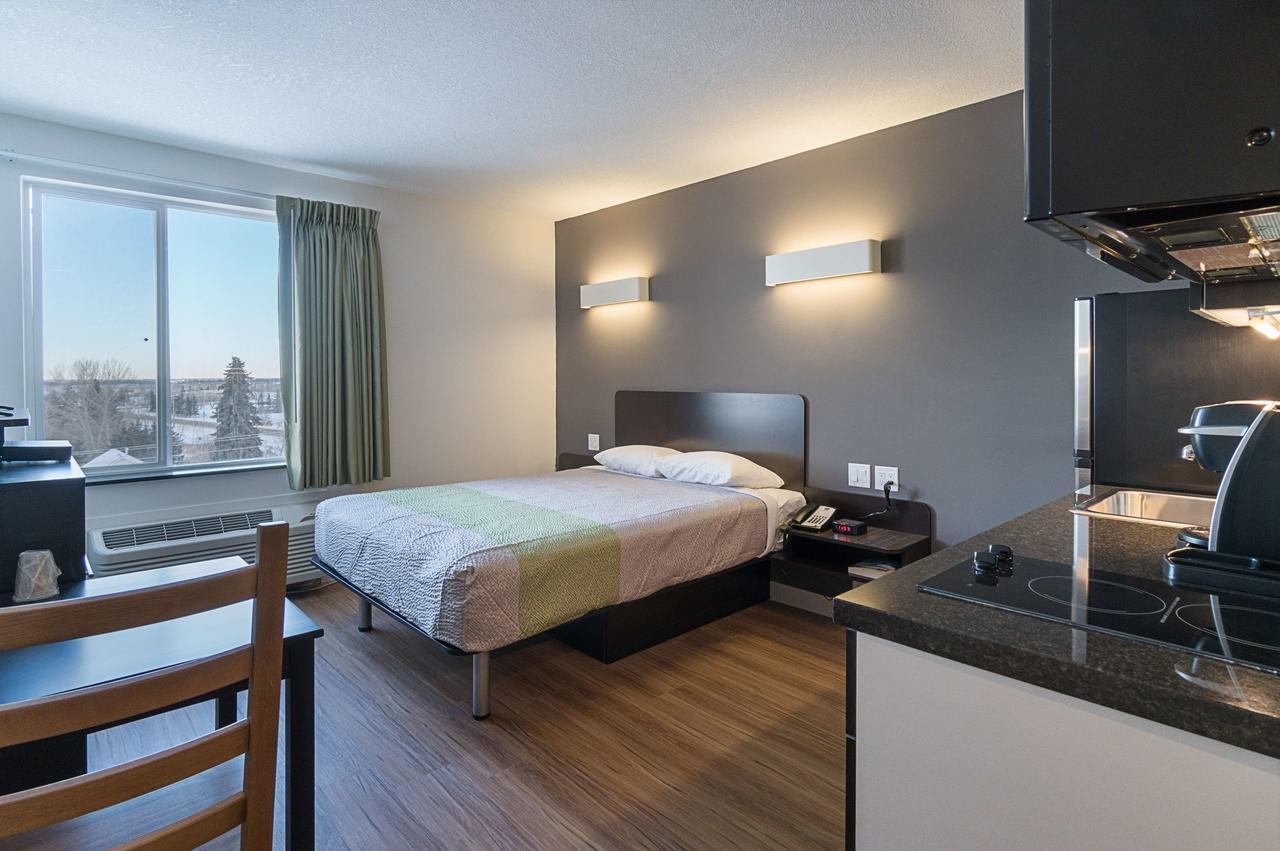 Studio 6-Bruderheim, Ab Экстерьер фото