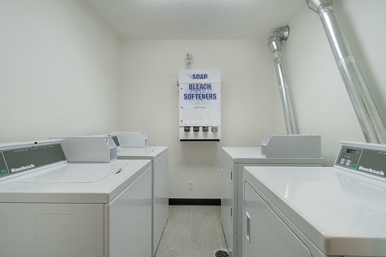Studio 6-Bruderheim, Ab Экстерьер фото